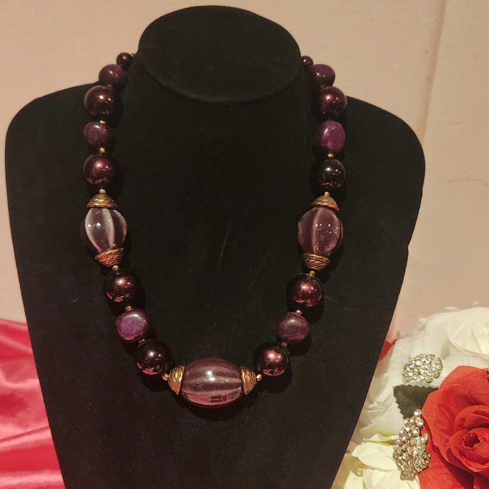 JS Vintage Chunky Beaded & Brass Necklace - Picture 3 of 3